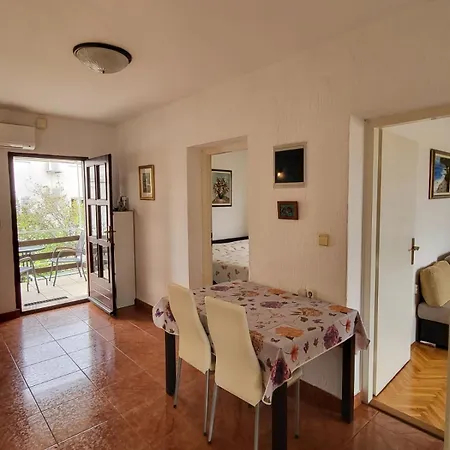 公寓 Seaside Bubi *