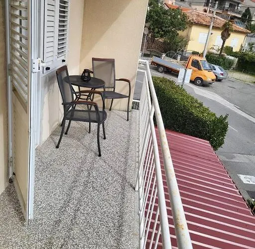 Seaside Bubi Apartman *